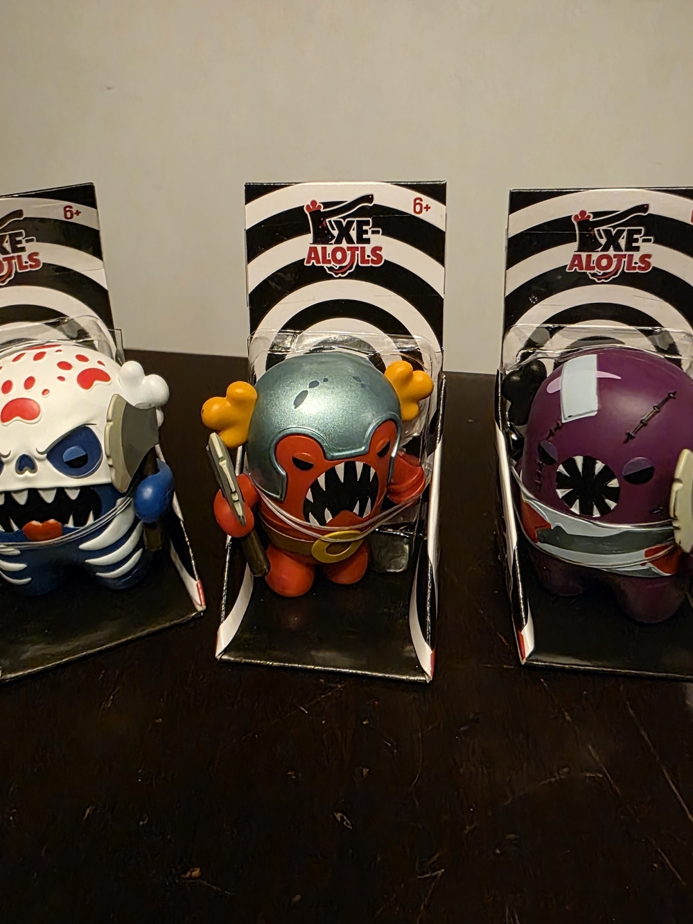Axe-Alotls Series 1 Collectible Kids Toy Figure - Multicolor Set - Picture 2 of 4